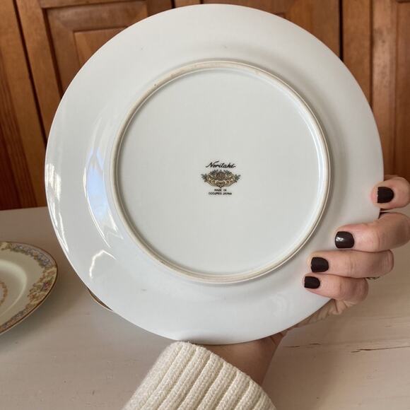 Vintage Noritake Pattern RO2 Salad/Dessert Plates, Set of 4 - Picture 4 of 12